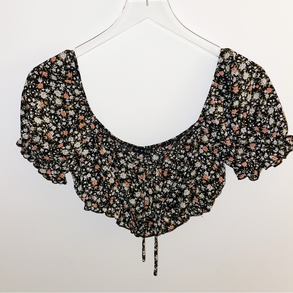 Zaful Black Floral Crop Top